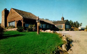 Massachusetts Holyoke The Log Cabin Restaurant Easthampton Road