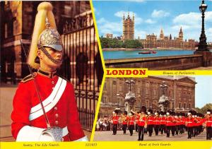 B103253 london badn of irish guards sentry military militaria    uk