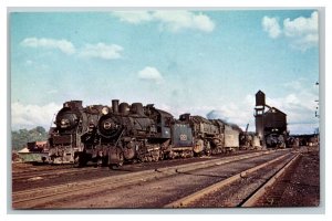 Vintage 1952 Postcard Louisville & Nashville Railroad L&N Engine Yard Corbin KY