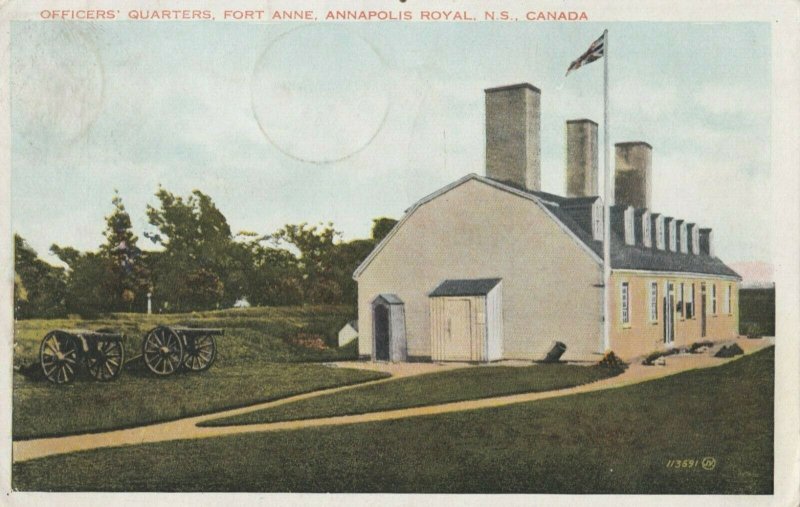 ANNAPOLIS ROYAL ,Nova Scotia, 1939 ; Fort Anne , Officer's Quarters