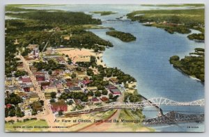 Air View of Clinton Iowa And The Mississippi River Linen Unp Postcard O24