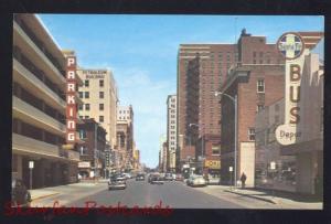 WICHITA KANSAS DOWNTOWN STREET SCENE 1950's CARSBUS DEPOT VINTAGE POSTCARD