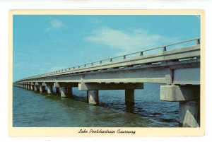 LA - New Orleans. Lake Pontchartrain Causeway  (crease)