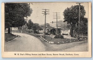 1927 Danbury Connecticut Postcard W.E. Day's Filling Station Rest Room Beaver