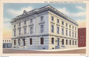 GRAND FORKS , North Dakota , 1930-40s ; Post Office