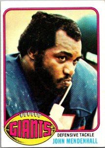 1976 Topps Football Card John Mendenhall New York Giants sk4373