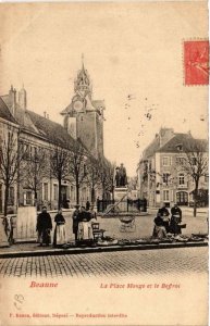 CPA BEAUNE La Place Monge et le Beffroi (611495)