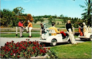 Vtg 1970s Pleasant View Lodge Golf Course The 1st Tee Freehold NY Postcard