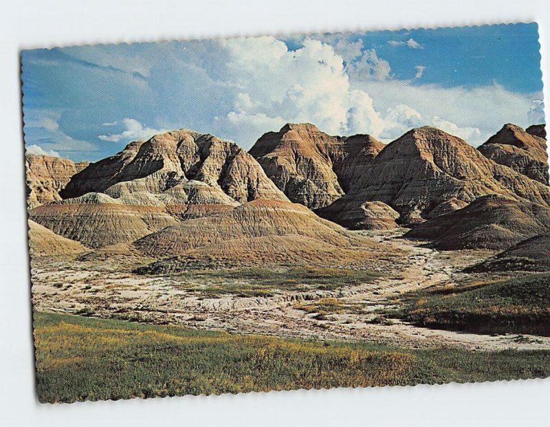 Postcard The Badlands Of South Dakota USA