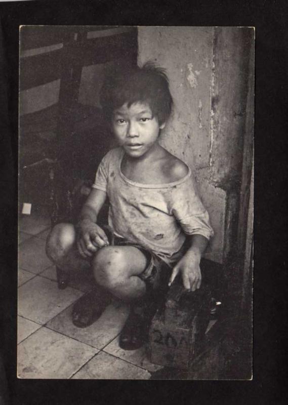 Saigon VietNam Shoeshine Boy Child Box Kit Viet Nam Postcard Carte Postale