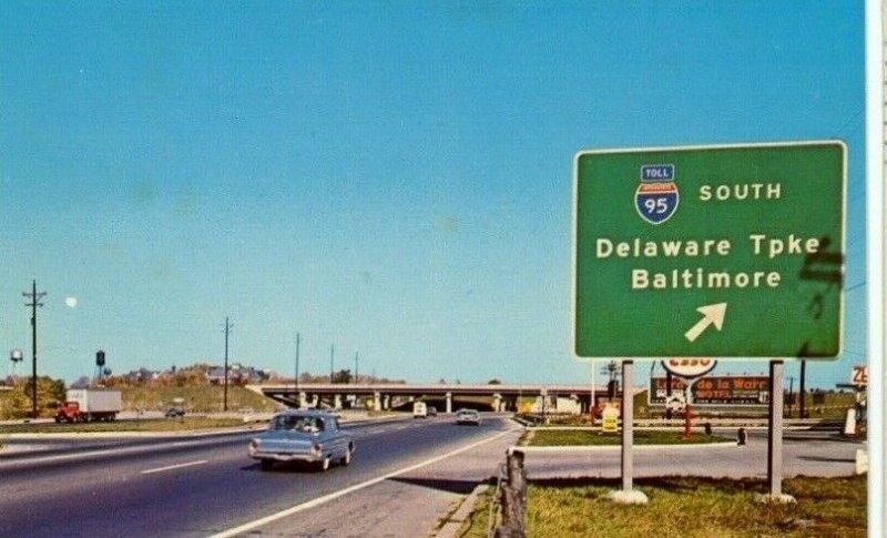 Postcard Entrance to 95, John F. Kennedy Memorial Hwy.Wilmington,DE.        Q2