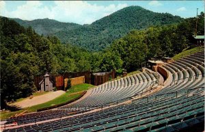 Postcard THEATER SCENE Cherokee North Carolina NC AM9468