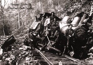 NC - Crestmont. Train Wreck, Champion Lumber Co.  (5.75 X 4 Photo Reprint)