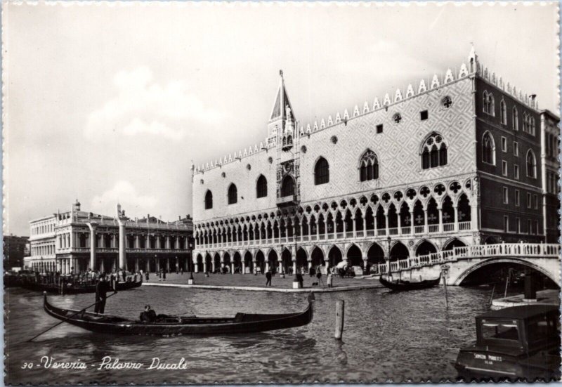 Postcard Italy Venice RPPC Palazzo Ducale