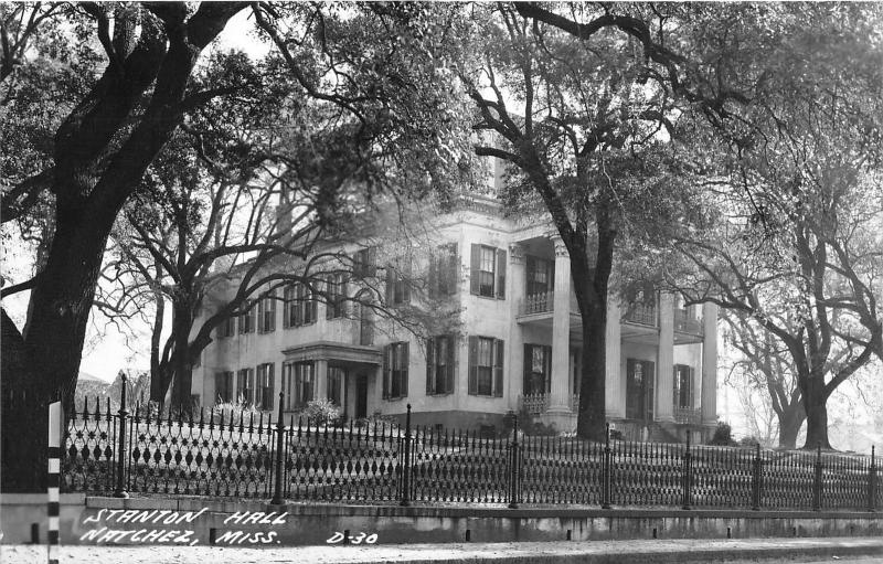 Natchez Mississippi~Stanton Hall (Belfast)~Iron Fence along Sidewalk~1940s RPPC