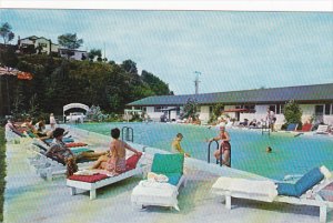 Canada Hotel-Motel de la Roche Pleureuse Swimming Pool Charlevoix Quebec