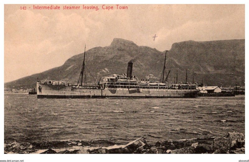 Intermediate Steamer leaving Cape Town