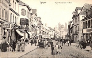 Germany Speyer Maximillianstrasse mit Dom