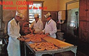 Amana Colonies Bratwurst Capitol Of The World Amana Meat Shop Amana Iowa