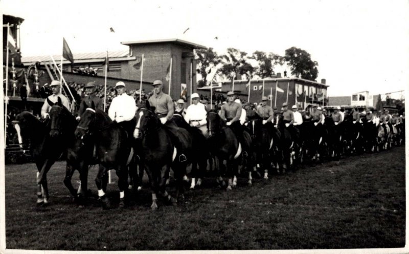 Horse Sport Horse Riders Group RPPC 03.00