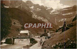 Modern Postcard Gavarnie Cirque