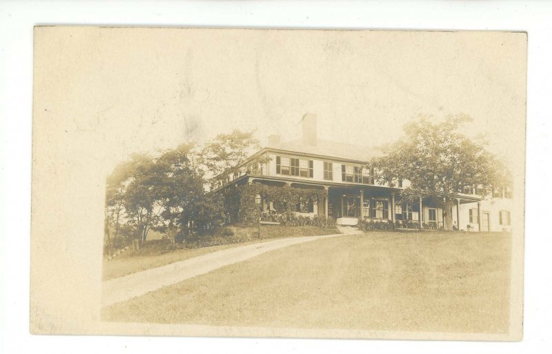 NH - Jaffrey. The Ark     RPPC