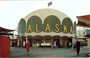 Postcard BUILDING SCENE Seattle Washington WA AJ1072