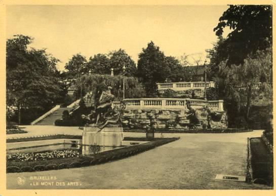 Belgium - Brussels, Steps to the Arts *RPPC