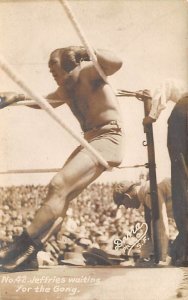 Jim Jeffries watiing for the gong, fight agains Jack Johnson July 4th 1910 Re...