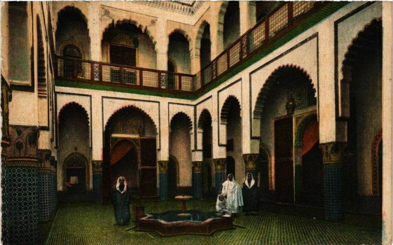 CPA AK MAROC FEZ - Maison particuliere - Cour interieure (219406)