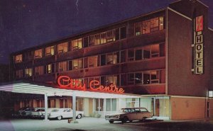 City Centre Motor Hotel Winnipeg 1960s USA Postcard