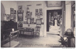 Musee J.-J. Rousseau, La Table De J.-J. Rousseau, Montmorency (Seine et Oise)...