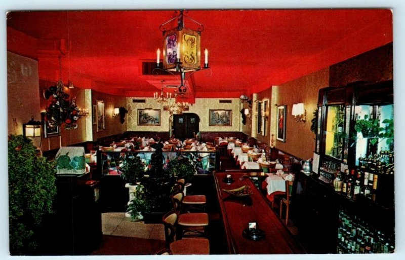 NEW YORK CITY, NY  Interior LOUIS RISTORANTE ITALIANO Bar 1970  Postcard
