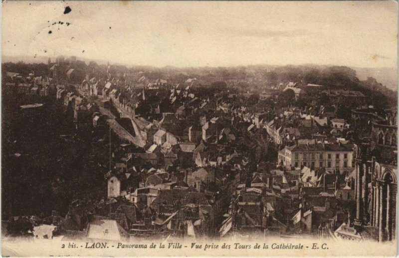 CPA Laon- Panorama de la Ville FRANCE (1045899)