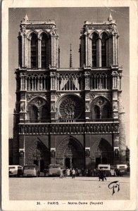 Notre Dame Cathedral Paris façade vintage 1940s cars rose window