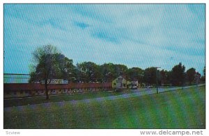 Parco Village,  Highway 2,  Cornwall,  Ontario,  Canada,  40-60s