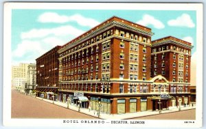 c1940s Decatur, IL Hotel Orlando Downtown Roadside Street Scene Linen PC A272