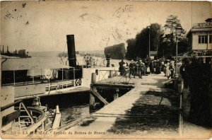 CPA La BOUILLE - Arrivée du Bateau de ROUEN (105440)