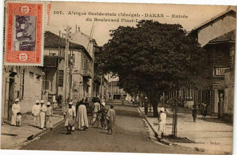 CPA AK Senegal Fortier 107. Dakar-Entrée du Boulevard Pinet (235262)