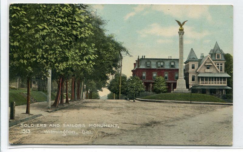 Street Scene Soldiers & Sailors Monument Wilmington Delaware 1910c postcard