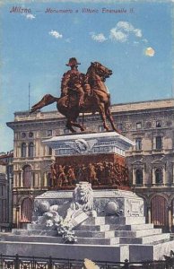 Italy Milano Monumento a Vittorio Emanuelle II