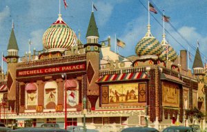 SD - Mitchell. Corn Palace, 1950