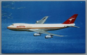 Postcard c1971 Airline Australia Qantas Airways Boeing 747B VH-EBA