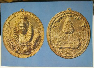 Postcard British Museum Gold Medallion of Elizabeth I - unposted