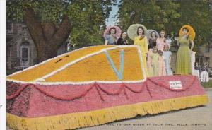 Iowa Pella Tulip Queen Float At Tulip Time