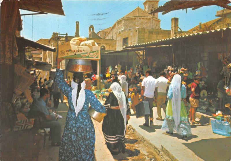 BG21096 types folklore nazareth market scene israel