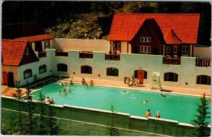 Postcard SWIMMING POOL SCENE Jasper Alberta AB AN3676