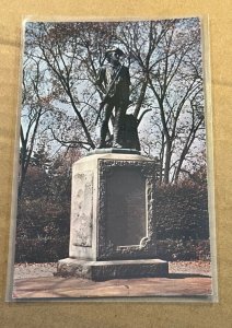 VINTAGE UNUSED POSTCARD THE MINUTE MAN, OLD NORTH BRIDGE, CONCORD, MASS.