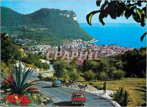 Postcard Modern Garda Lake Garda Vue Generale with the Rocca