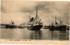 CPA St-NAZAIRE - Le Port (222882)
